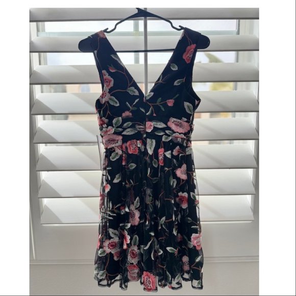 Aqua Luxe Floral Mini Dress Knit Crochet w/ Deep V - Size Small - Picture 2 of 5